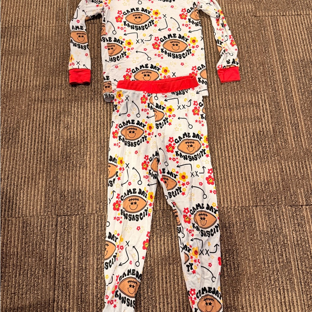 Basically KC chiefs 3T pajama set